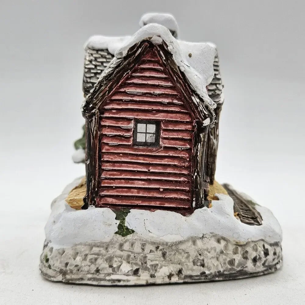 Vintage 1985 Mann Christmas Train Station House Lighted Resin Village Figurine